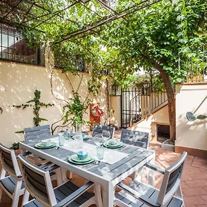 Apartment Santa Reparata With Patio And Terrace, Florence